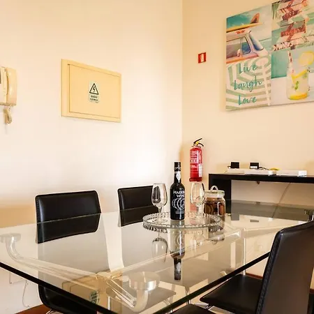 Apartment Forum Gardens *