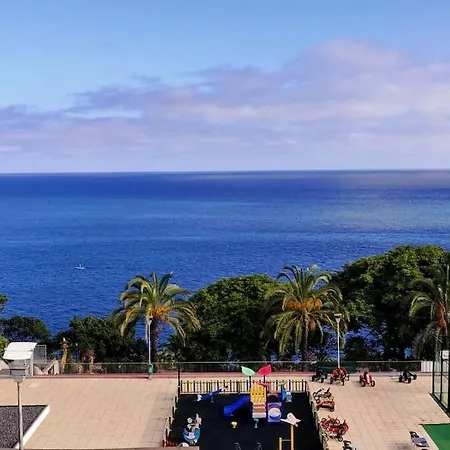 Apartment Forum Gardens